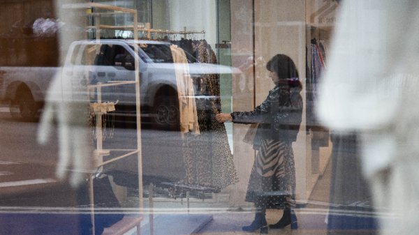 盛多网 爱马仕上调在美售价，特朗普关税让奢侈品在美国更“奢”