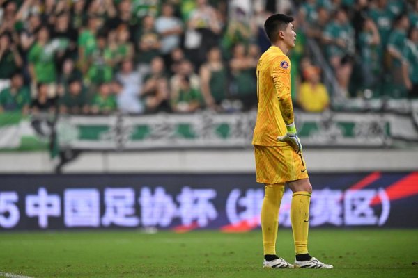 景逸策略 27岁范志毅女婿快哭了！11天内耻辱2战丢12球 仍比28年前的岳父强