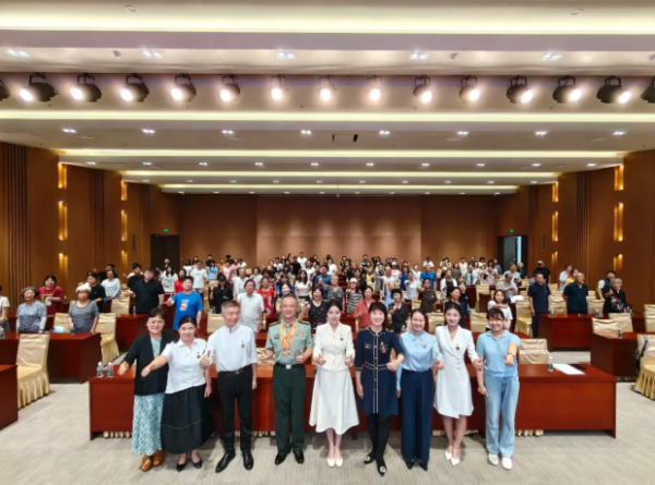 钱程策略 北京市“伟大抗战精神”百姓宣讲团走进朝阳区、通州区